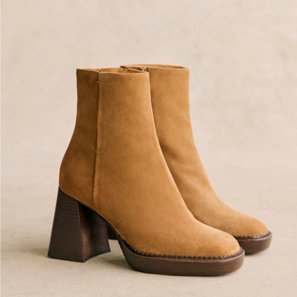 Sezane KAIA HIGH ANKLE BOOTS
